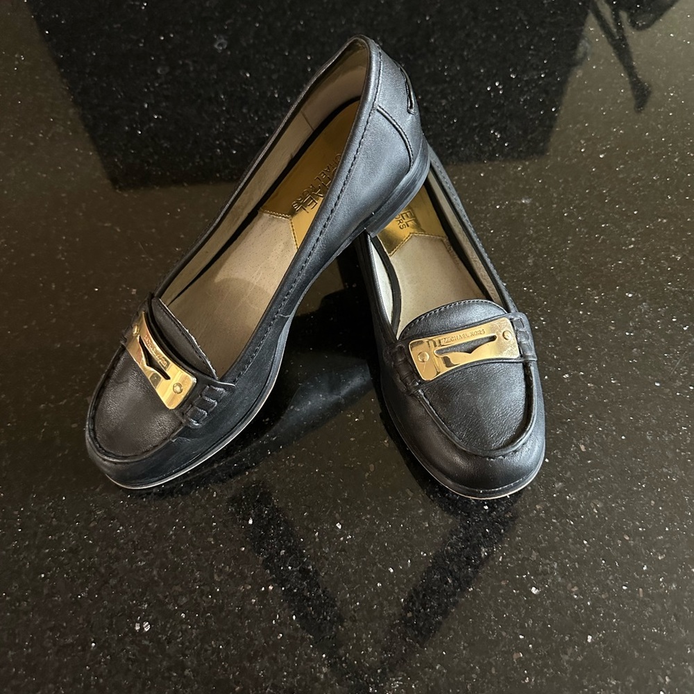 Michael Kors Leather Flats - Picture 5 of 5
